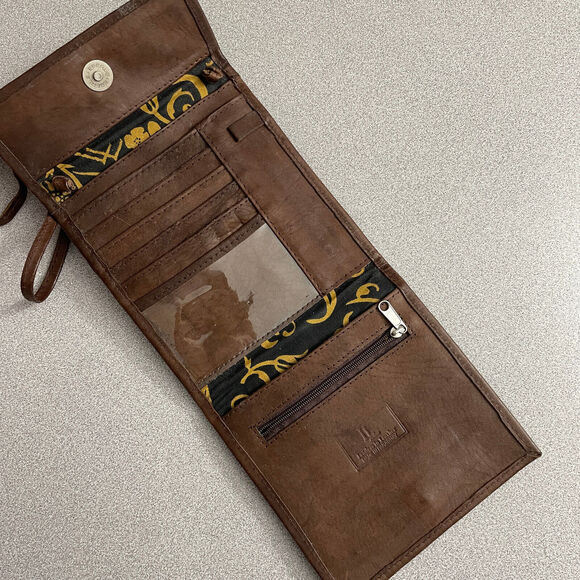 Leaders in Leather Purse Crossbody Bag Brown Embossed Snap Magnetic Tri-Fold - Picture 2 of 10